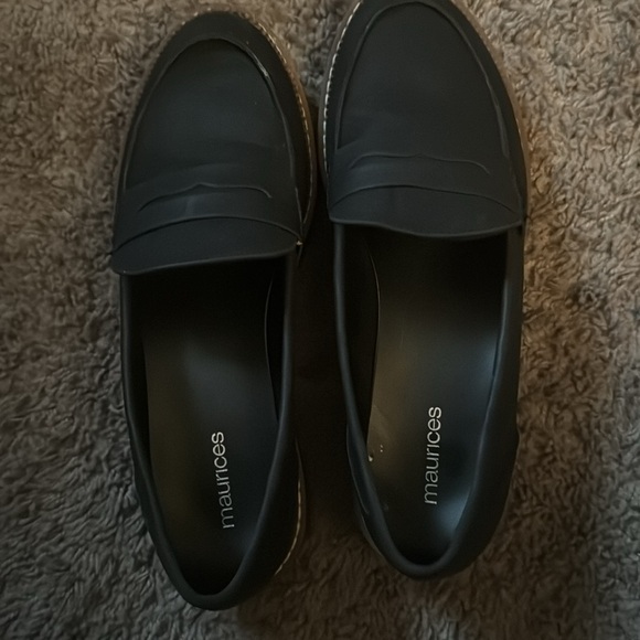 Maurices Slip On dress shoes - Picture 3 of 6